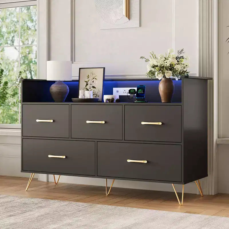 5 Drawer Dresser for Bedroom, Modern Dresser with Led Lights & Charging Station, Compact Wood Chest of Drawers Clothes Storage Organizer for Closet
